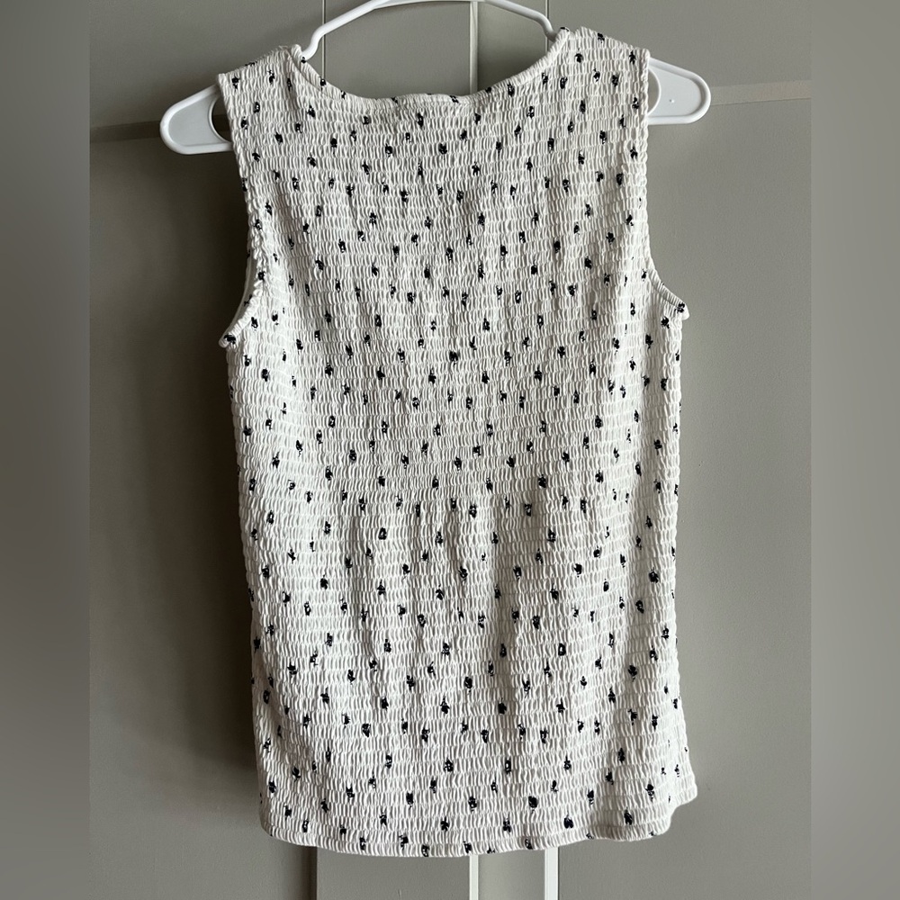 Women's White and Navy Patterned Shell - Picture 2 of 3
